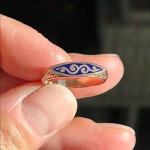 Elegant Blue 10K Gold Women's Ring